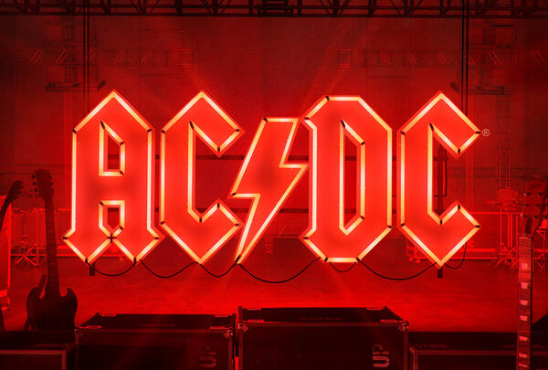 ACDC Merch | Back in Black | LARGE Shop