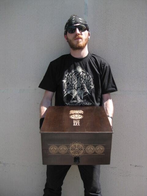 Illud divinum insanus